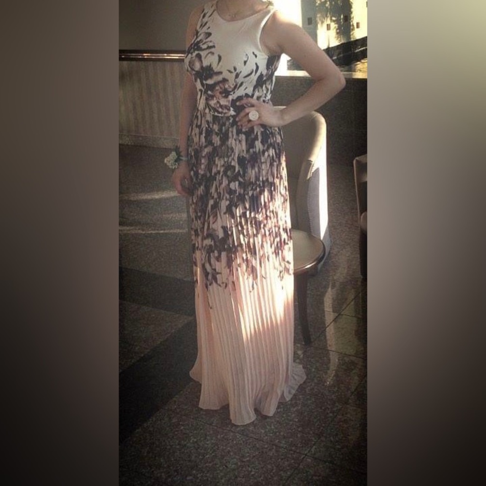 Amazing dress for sale